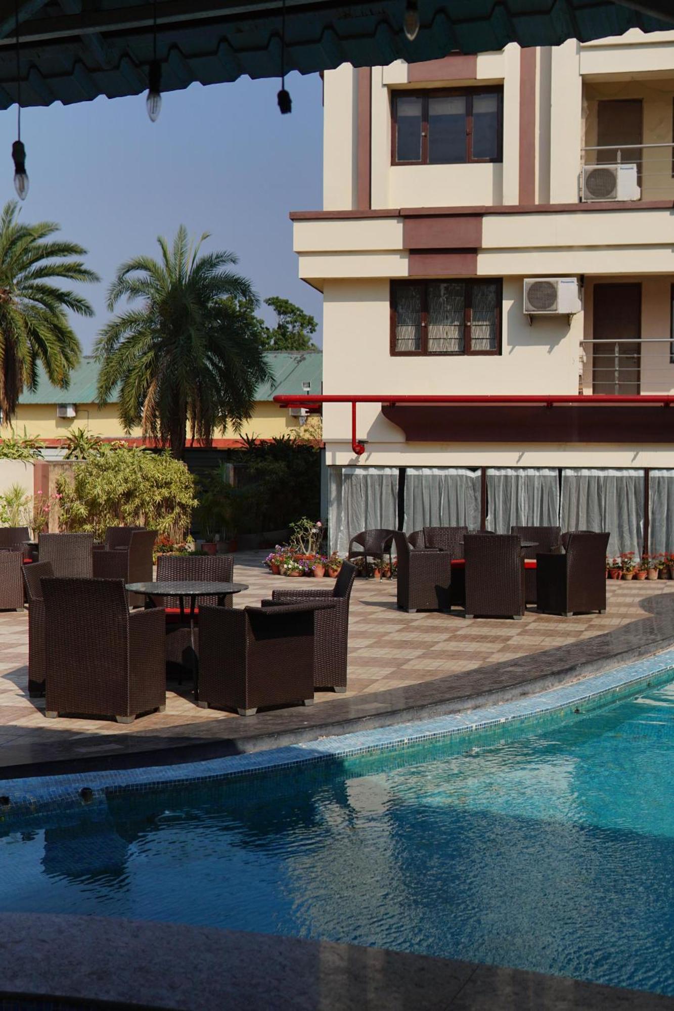 Lbd Resorts & Hotels Calcutta  Esterno foto